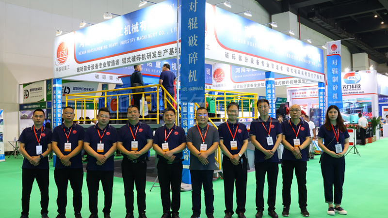 大中小型對(duì)輥制砂機(jī)為什么很受歡迎？